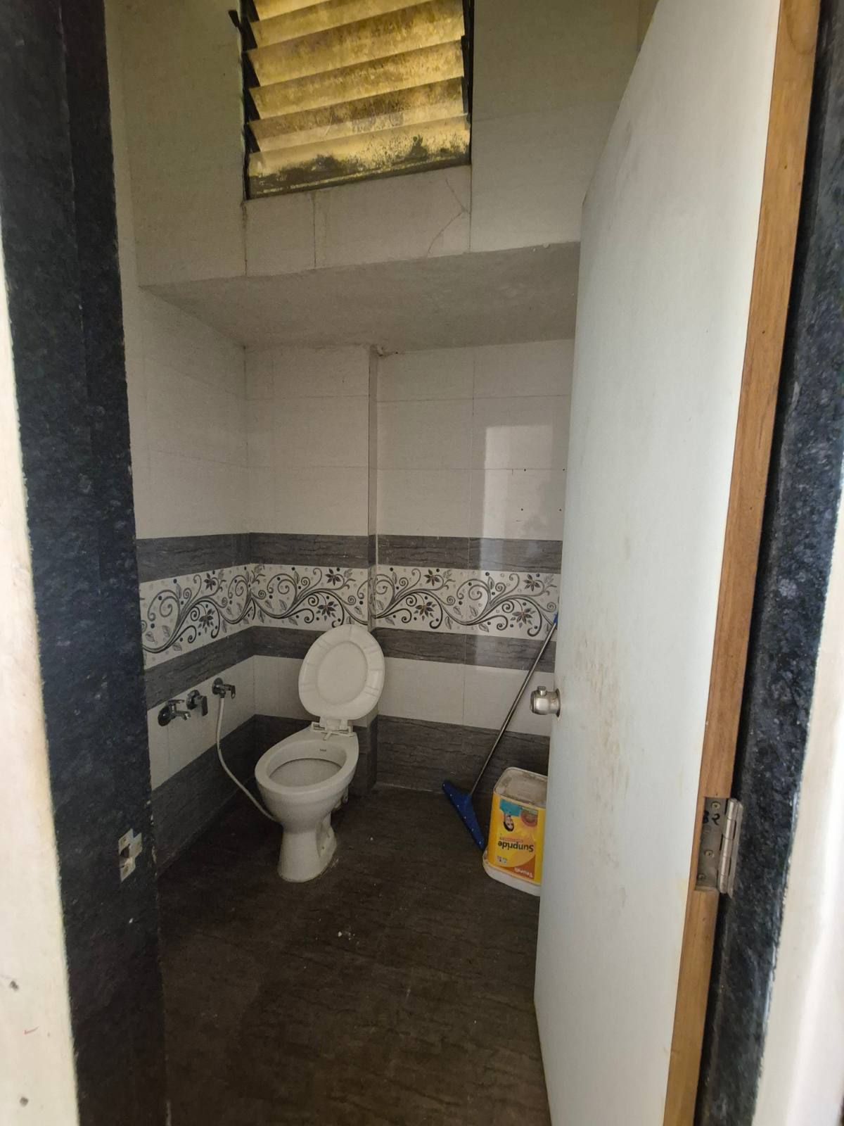 🏠 ચોબારી રોડ પર મોકા નું 3 BHK DUPLEX 🏠 image 5